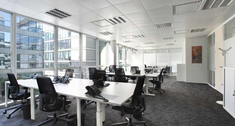 BUROSERVICES Mobilier De Bureaux Img3